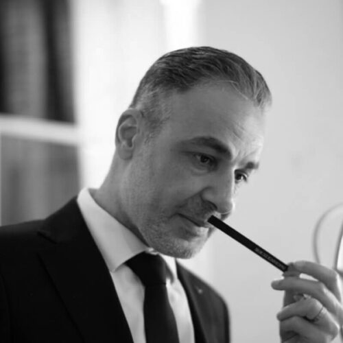 SHADI-SAMRA-grey-700